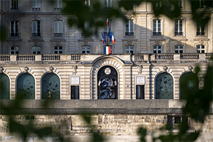 Le siège de la Caisse des Dépôts à Paris 