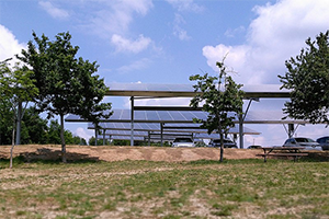 Parking sous ombrières photovoltaïques 