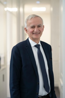 Portrait de Denis Duverne, membre de la Commission de surveillance de la Caisse des Dépôts