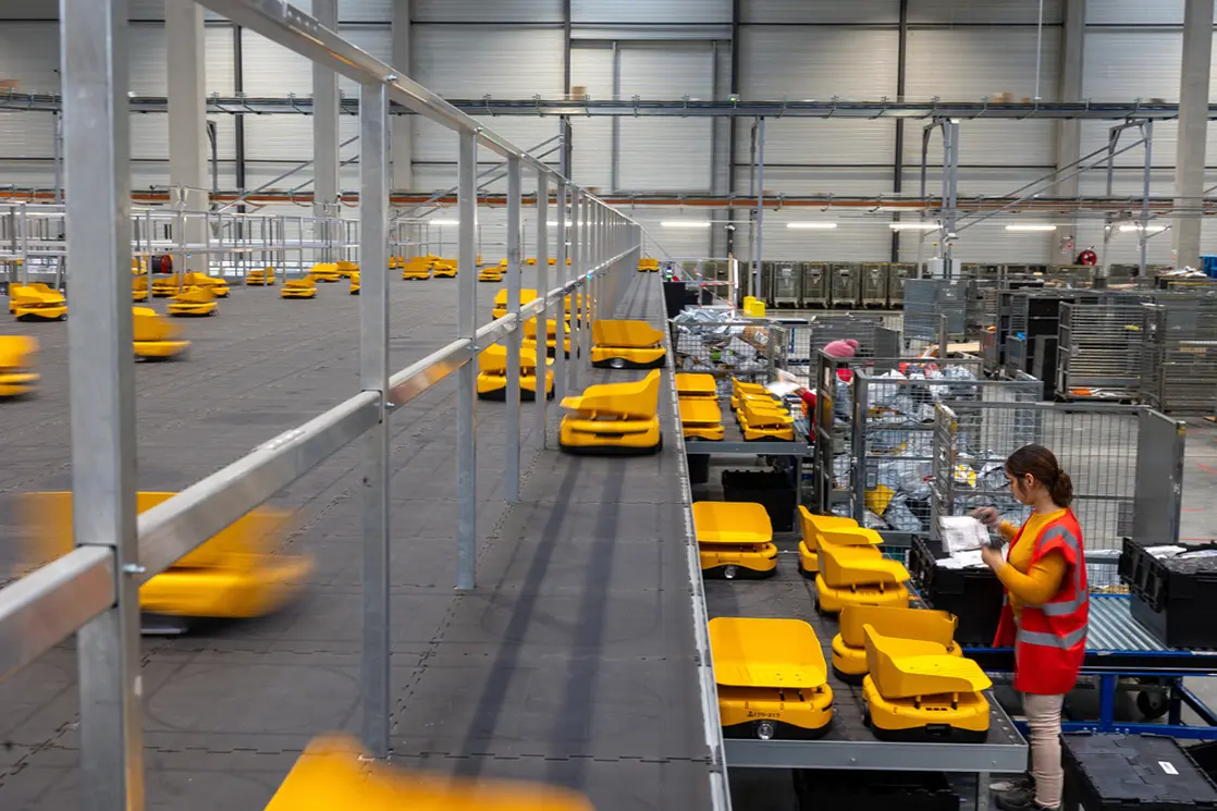 Plateforme de trie de colis 