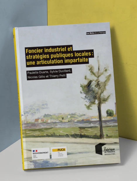 Couverture de l'ouvrage Foncier industriel et stratégies publiques locales