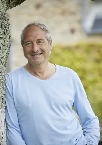 portrait de Stéphane Marie l'animateur de Silence ça pousse sur France 5