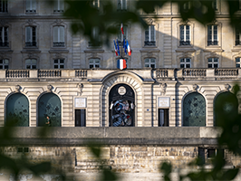 Le siège de la Caisse des Dépôts à Paris 